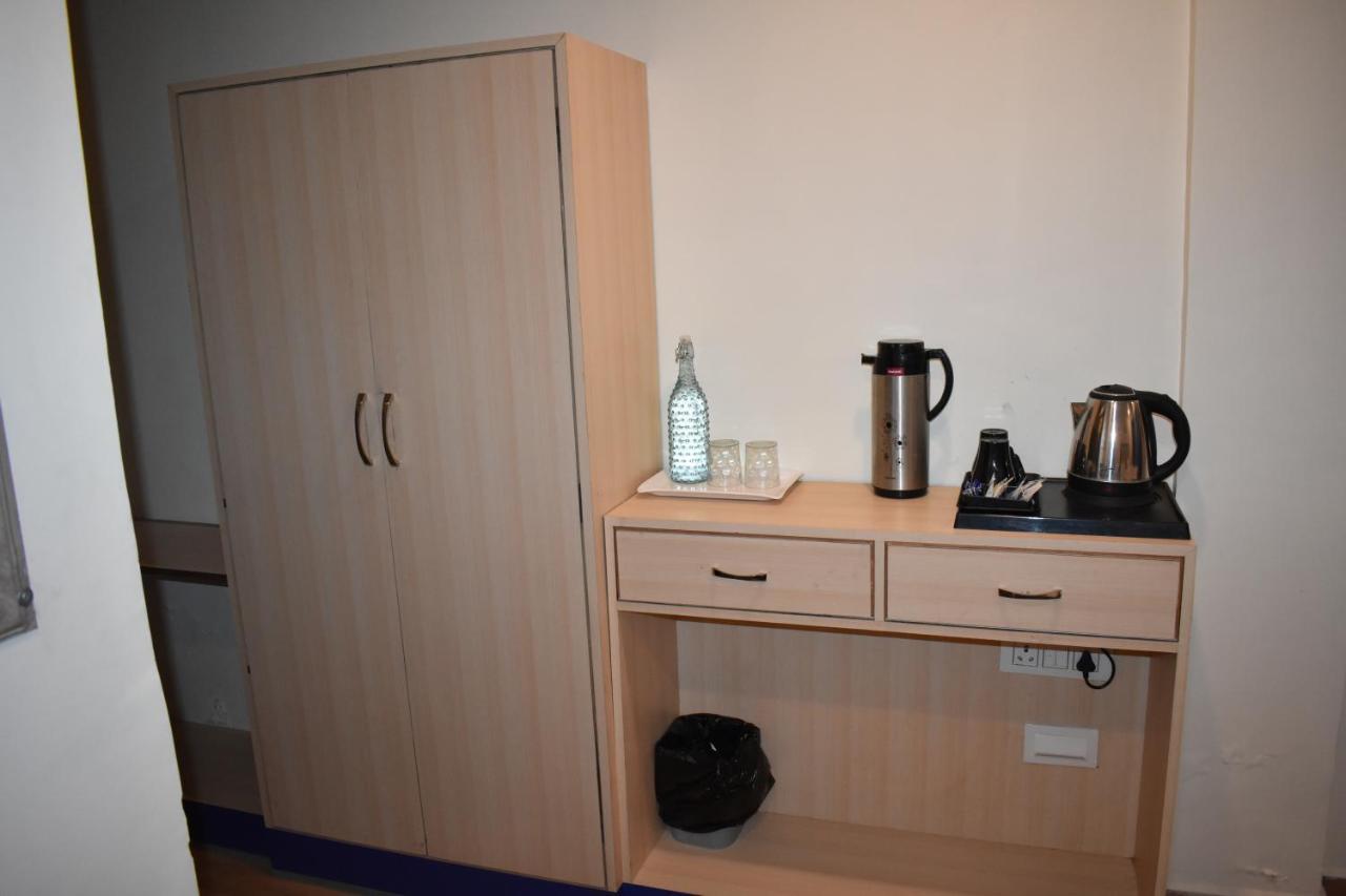 Hotel Shagun Residency Mathura Zewnętrze zdjęcie